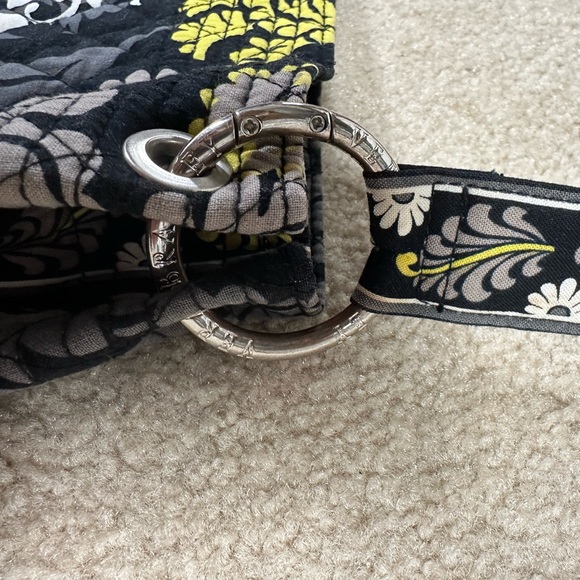 Vera Bradley Tote. Baroque pattern with diamond quilting. - Picture 4 of 6